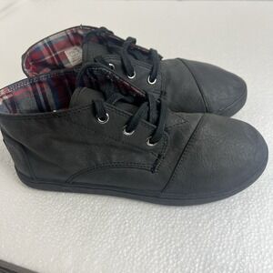 TOMS‎ Black Lace-Up Boots Youth, Size 4, Soft